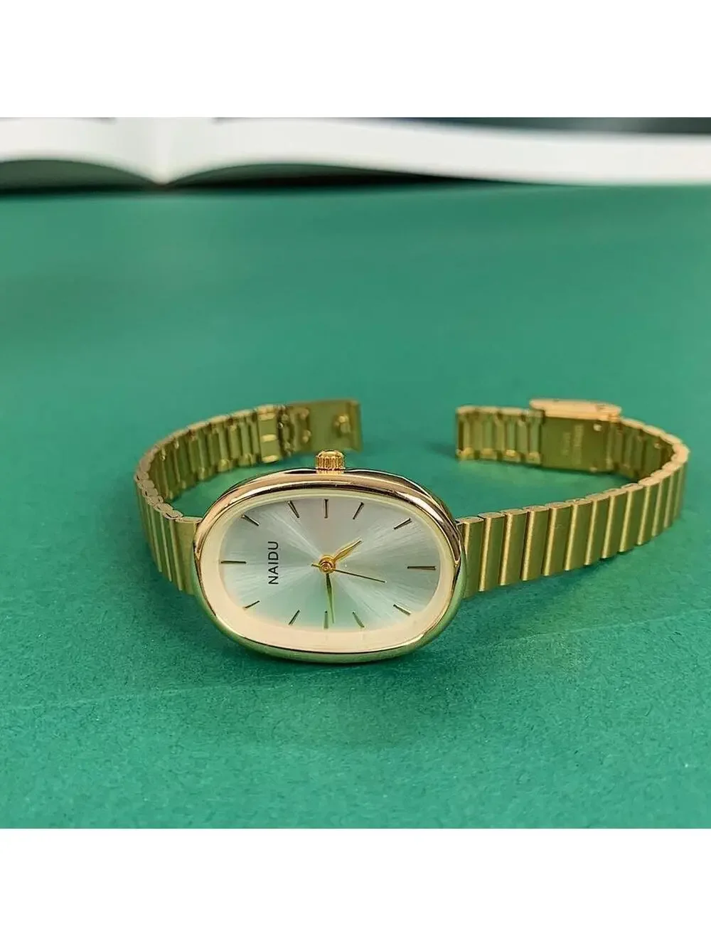 Y2K Style Gold Luxury Classy Sport Watch